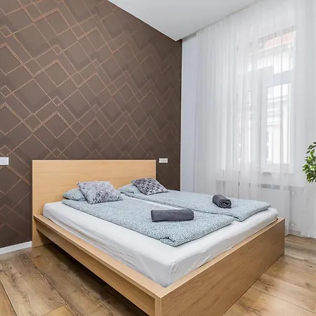 Daire Csengery Deluxe With Balcony Budapeşte