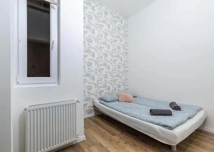 Csengery Deluxe With Balcony * Budapest