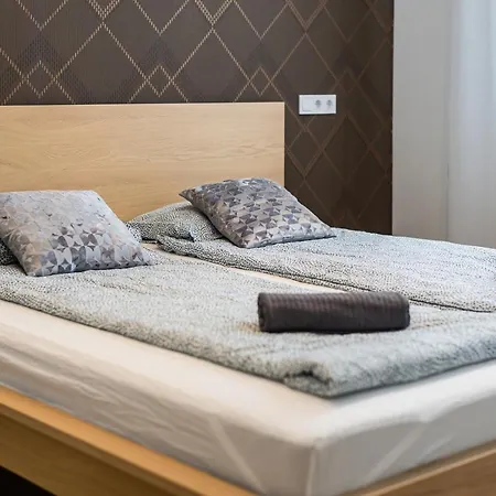 Lägenhet Csengery Deluxe With Balcony Budapest