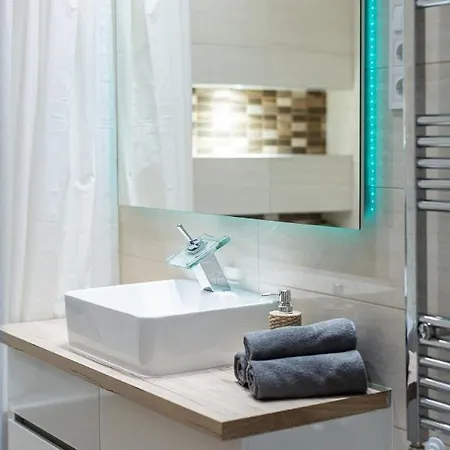 Apartamento Csengery Deluxe With Balcony Budapest